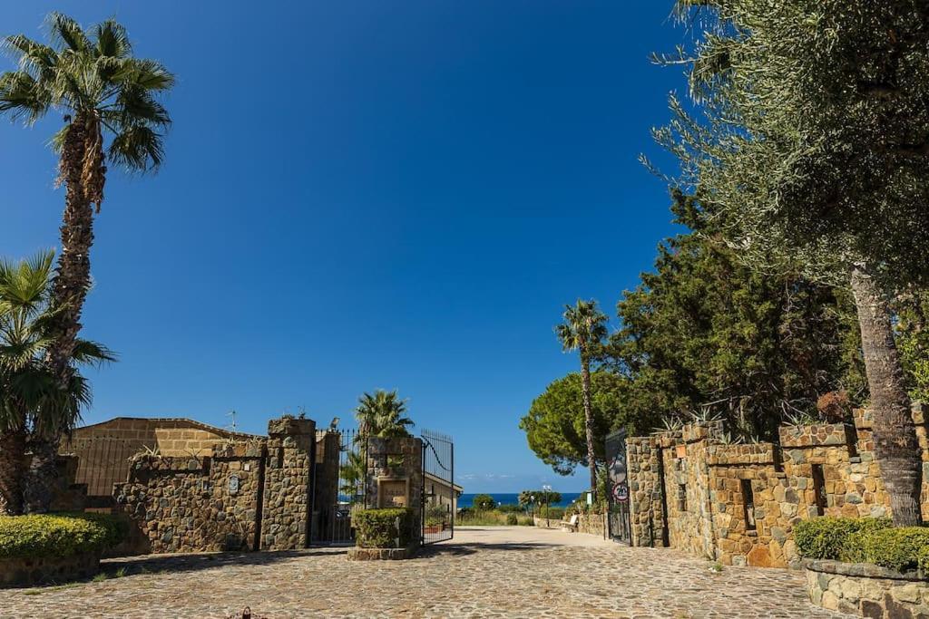 Casa Al Mare Dei 7 Emiri Villa เชฟาลู ภายนอก รูปภาพ